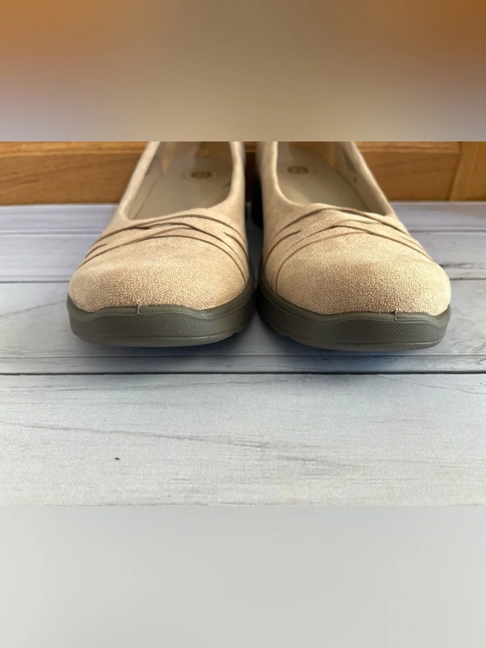 Women’s B Zees goody beige slip on wedge ballet flats loafer. Size 11